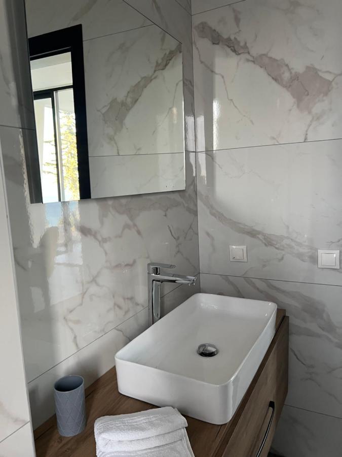 Summer Wine Boutique Apartment Dhermi